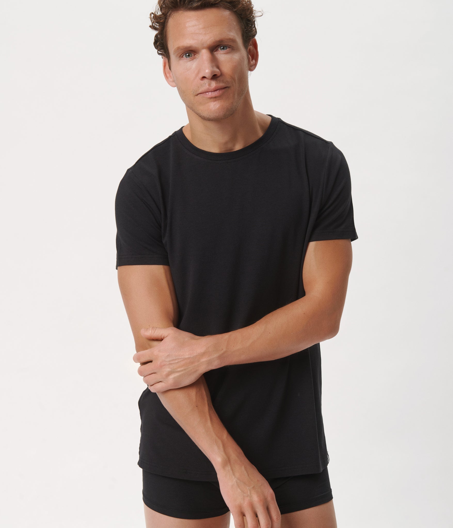 Bambus Pakke - T-shirt & Underbukser & Strømper - Sort