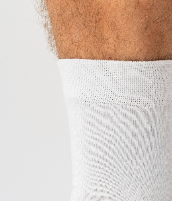 10 pairs of white bamboo socks low cut