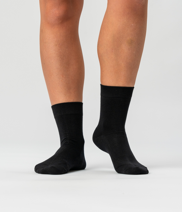 10 pairs of bamboo socks low cut black/dark grey